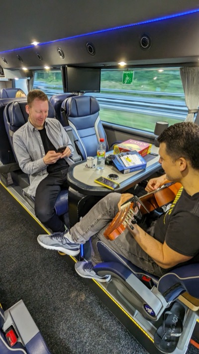 PXL_20230926_081941957